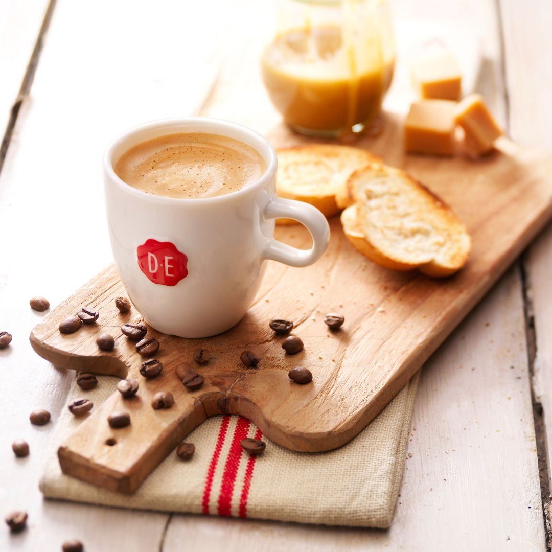 Clearance - Douwe Egberts Aroma Rood Ground Coffee 17.6oz/500g