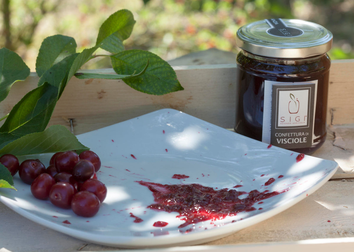 SiGi Wild Black Cherry Fruit Spread 7.8oz/220g