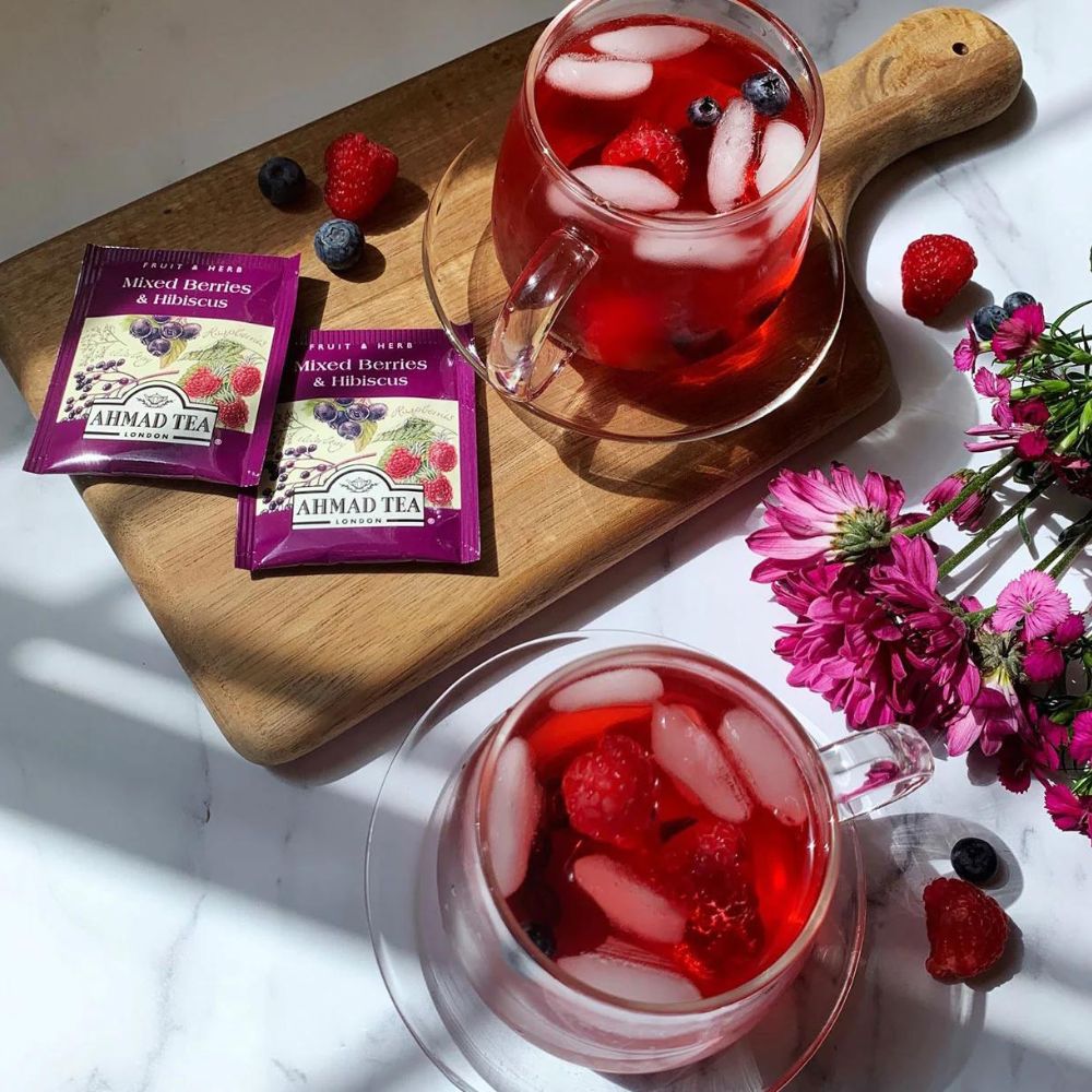 Ahmad Mixed Berries & Hibiscus Herbal Infusion 20 foil tea bags