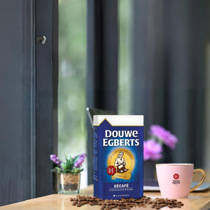 Scratch & Dent - Douwe Egberts Aroma Rood Decaf Coffee 17.6oz/500g