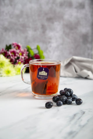Ahmad Blackcurrant Burst Black Tea 20 foil tea bags